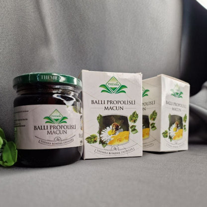 Pastă mixtă de propolis și miere - contribuie la întărirea sistemului imunitar și accelerează procesul de vindecare a rănilor.
